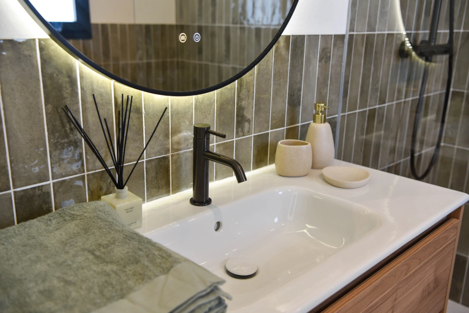 Sleutelklare mediterrane stijl villa met zeezicht te koop in El Portet, Moraira