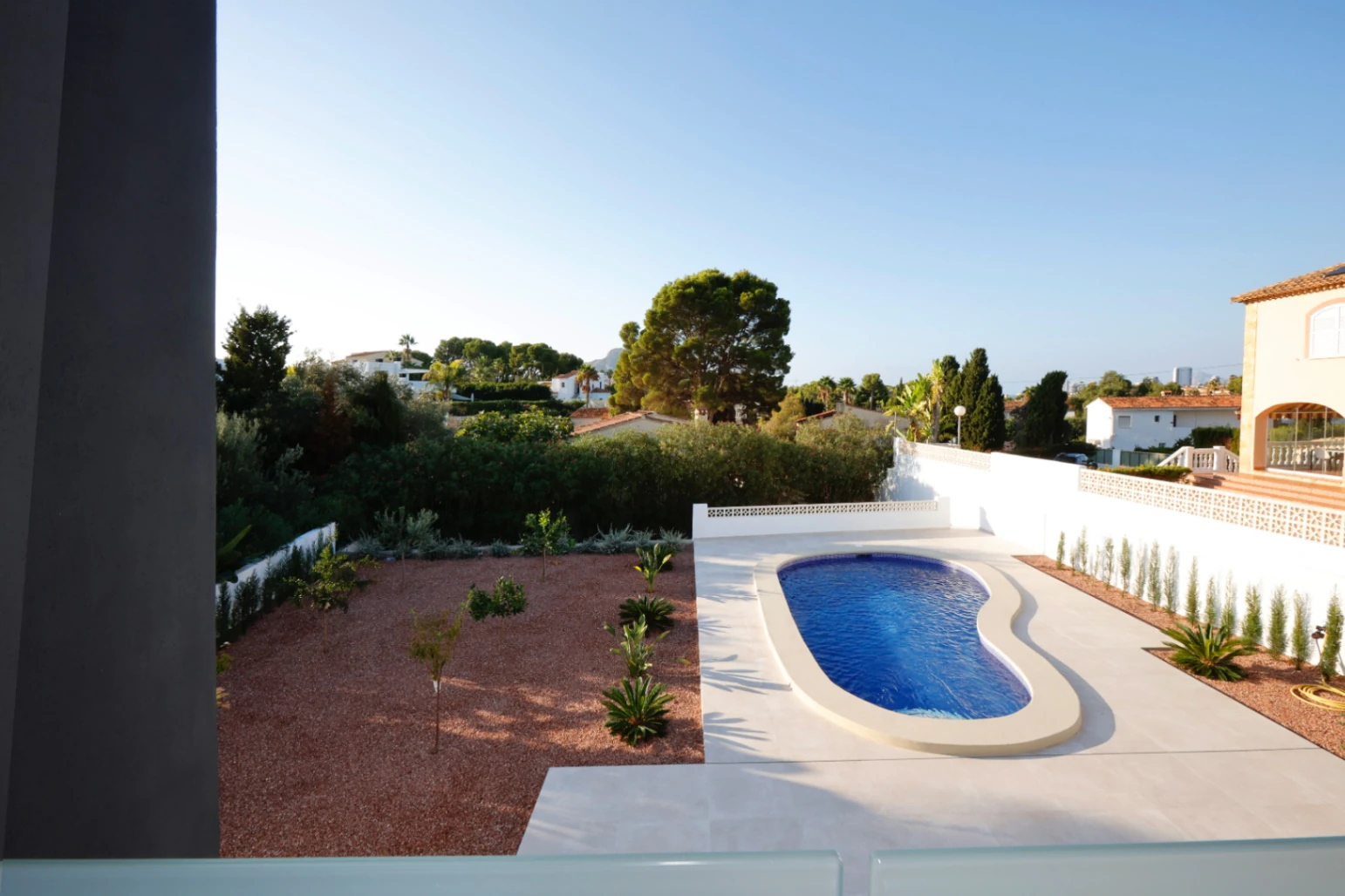 Moderne villa met open zicht in Los Pinos, Calpe