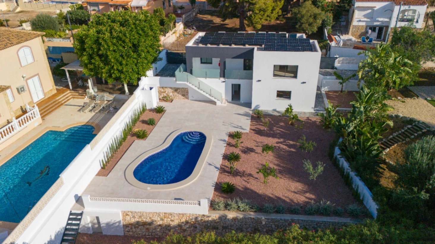Moderne villa met open zicht in Los Pinos, Calpe