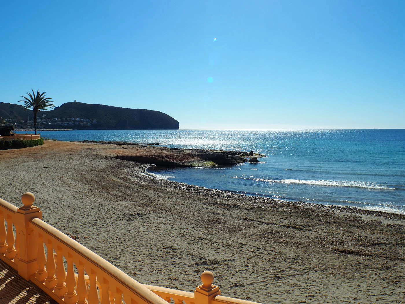 Te koop: Ontwerp villa om in Moraira, Alicante te betrekken.