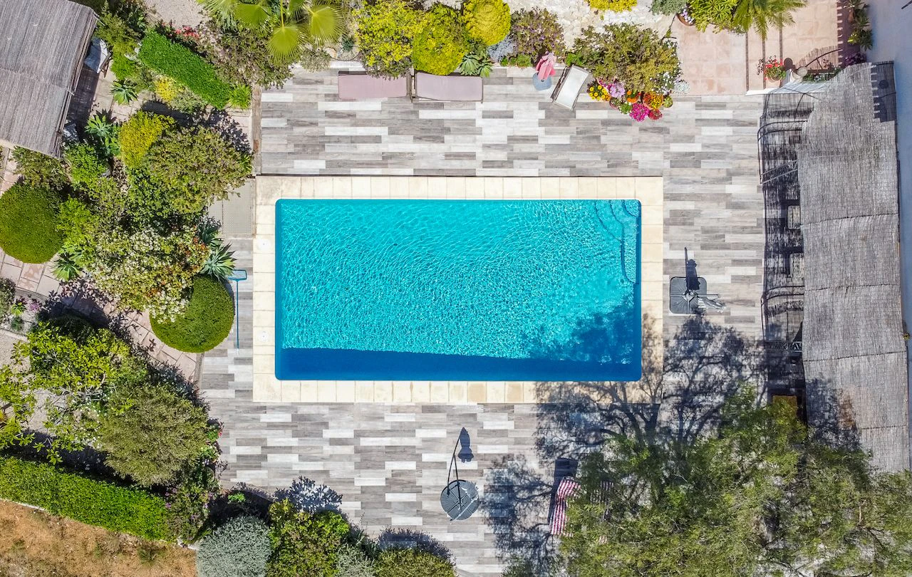 Finca met uitzicht op zee in Moraira open voor aanbiedingen
