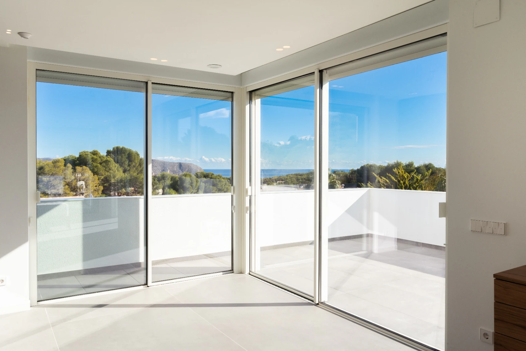 Te koop: Ontwerp villa om in Moraira, Alicante te betrekken.