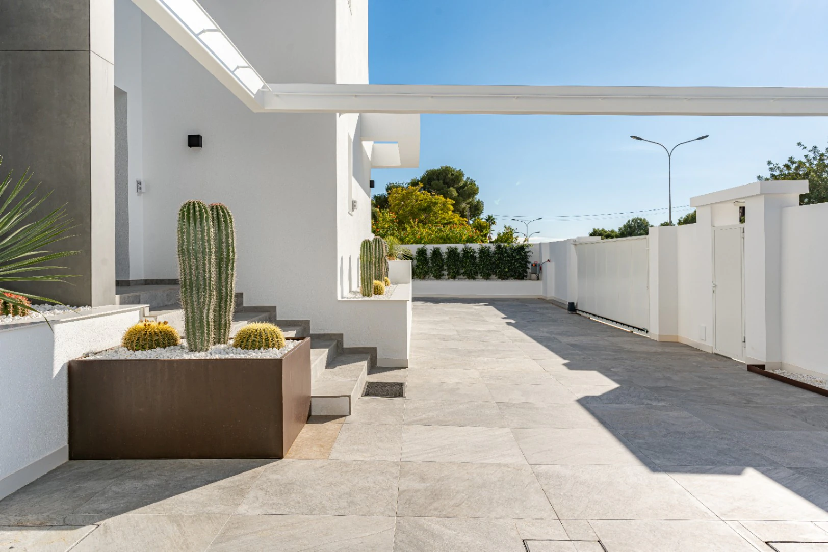 Te koop: Ontwerp villa om in Moraira, Alicante te betrekken.