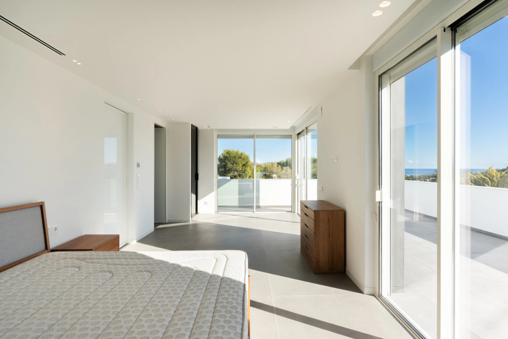 Te koop: Ontwerp villa om in Moraira, Alicante te betrekken.