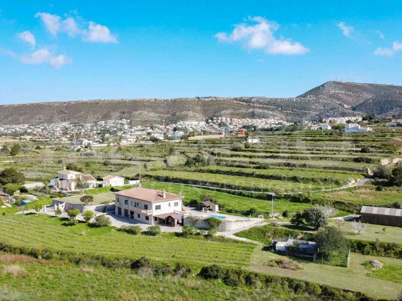 Finca te verkoop in Benitachell / El Poble Nou De Benitatxell