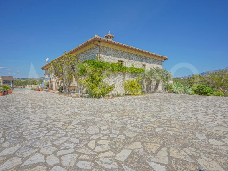 Finca te verkoop in Benitachell / El Poble Nou De Benitatxell