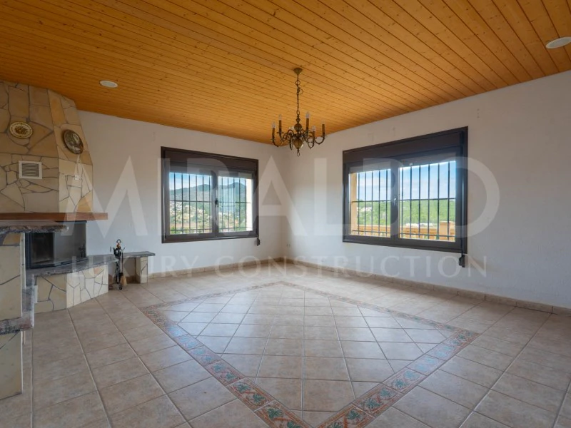 Finca te verkoop in Benitachell / El Poble Nou De Benitatxell