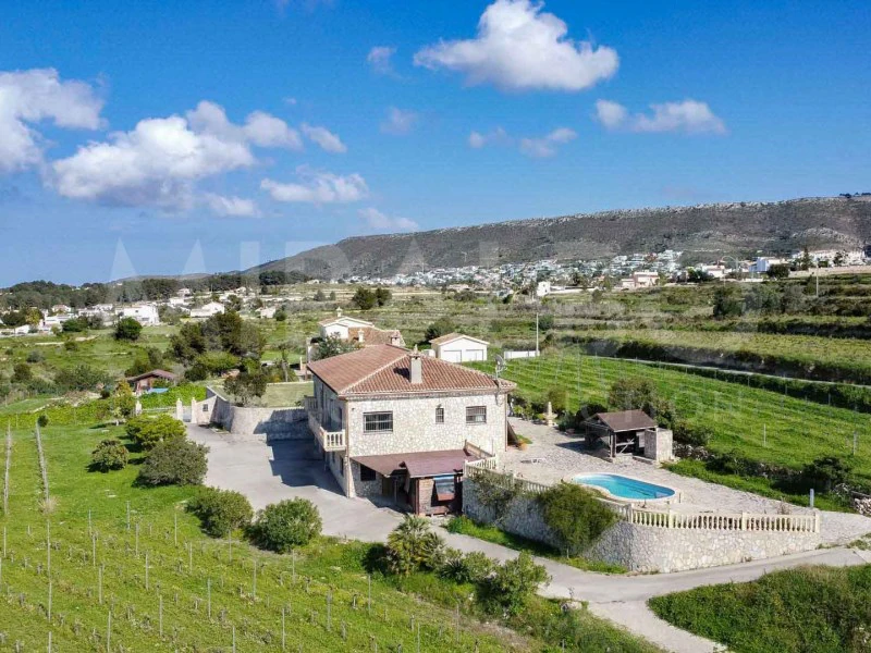 Finca te verkoop in Benitachell / El Poble Nou De Benitatxell