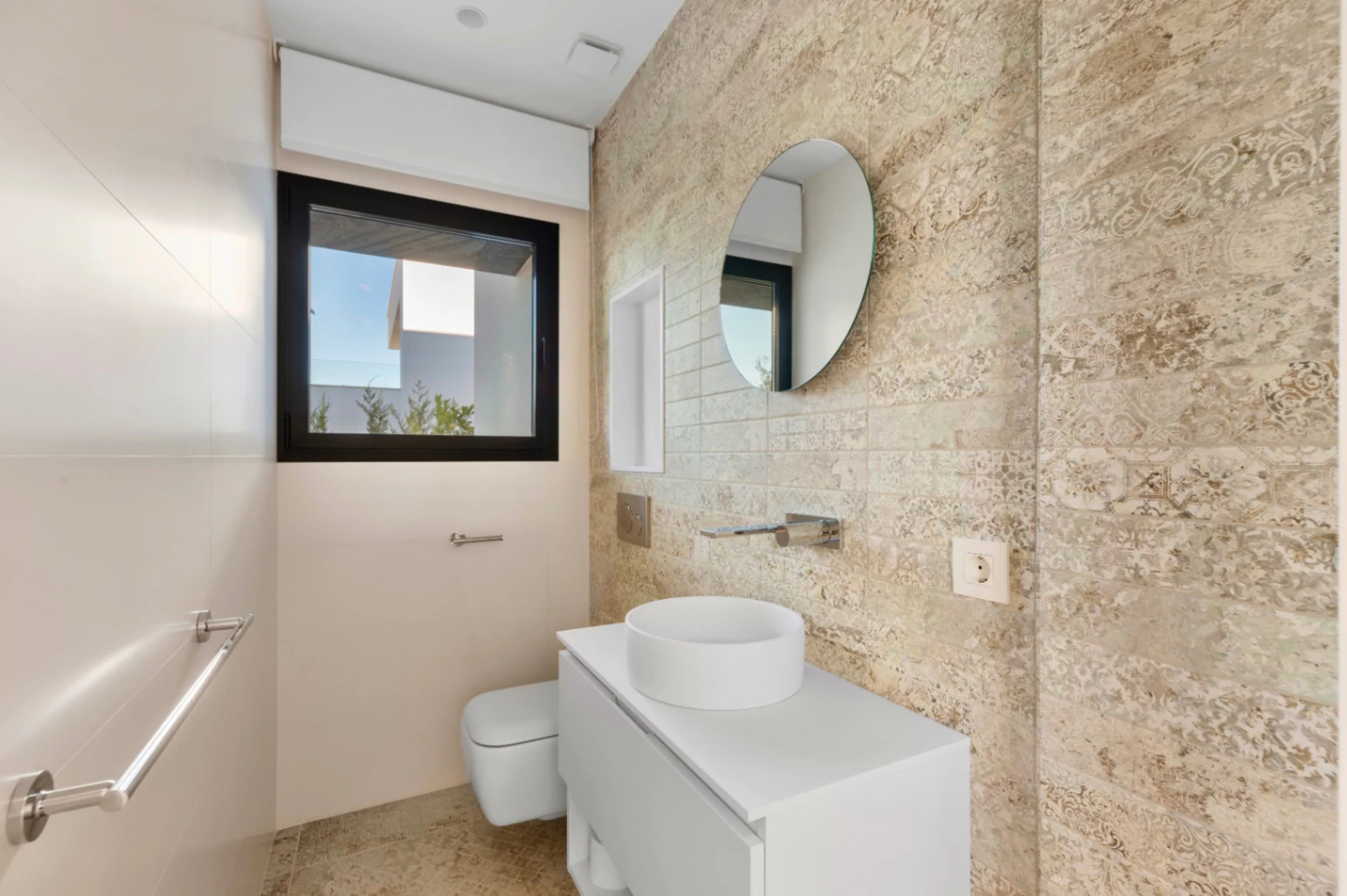 Nieuwbouw villa met uitzonderlijk uitzicht op zee in Cumbre del Sol, Benitachell