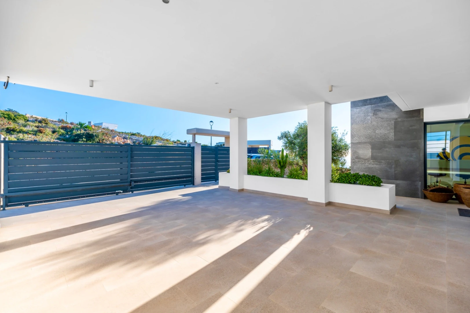 Nieuwbouw villa met uitzonderlijk uitzicht op zee in Cumbre del Sol, Benitachell