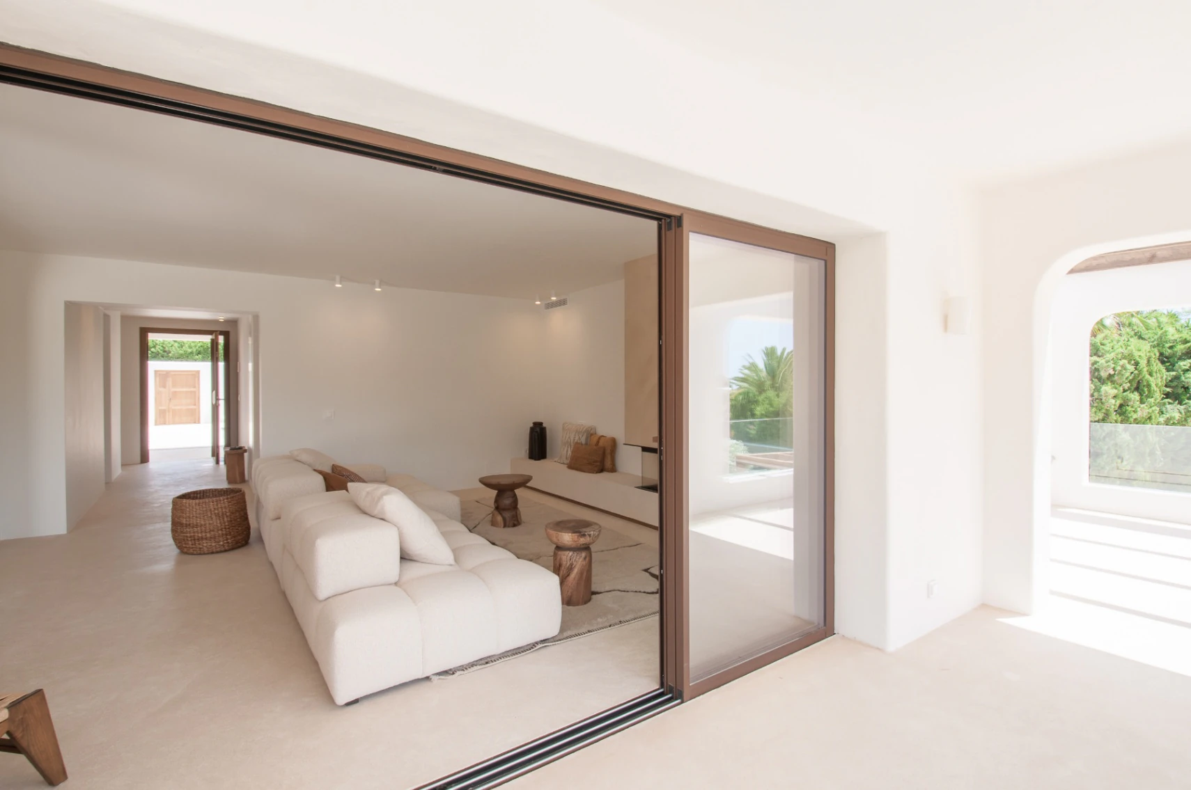 Uniek Ontwerp Villa in Benissa – Tijdloze Natuurlijke Elegantie aan de Costa Blanca.
