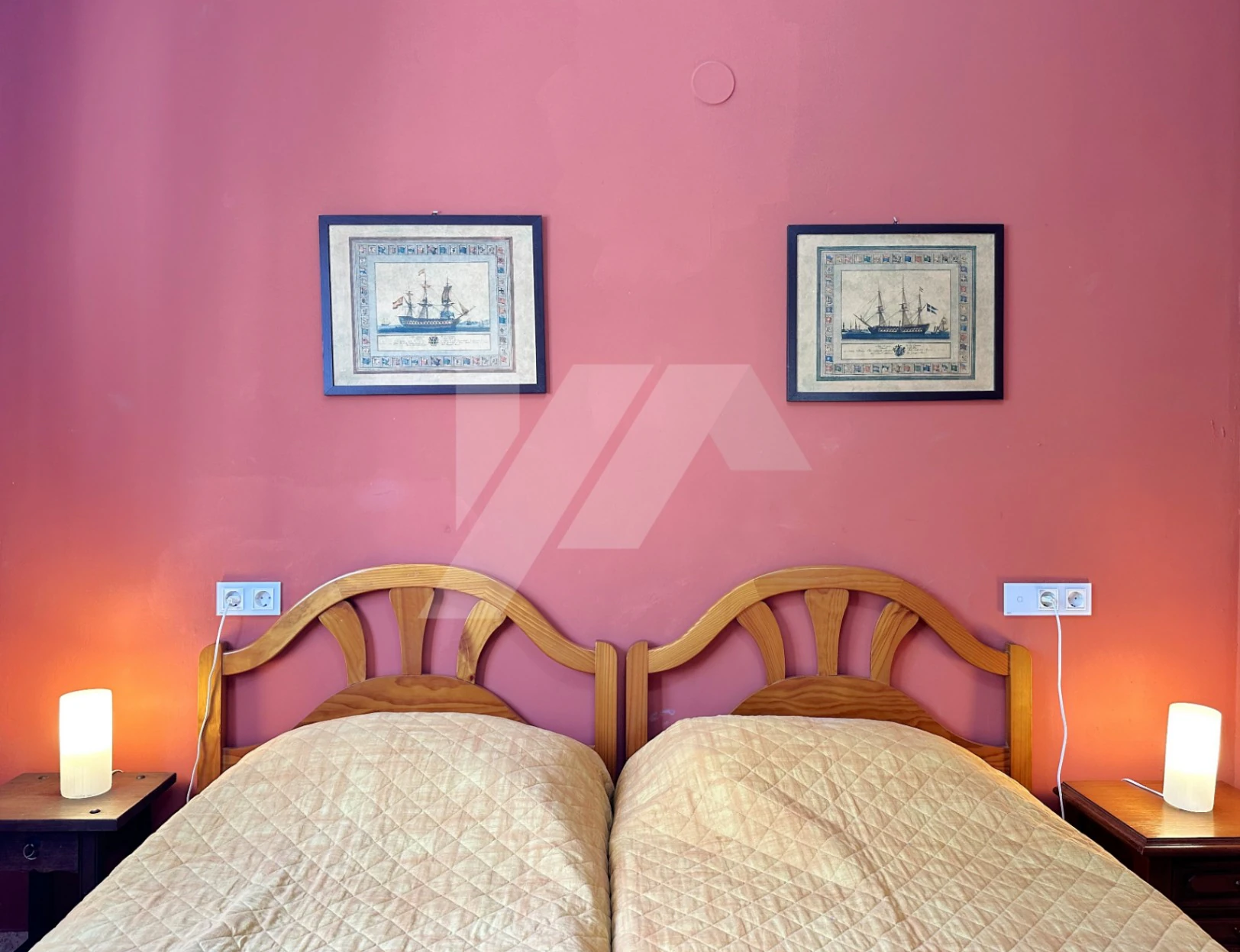 Villa te koop in Moraira met spectaculair uitzicht op zee.