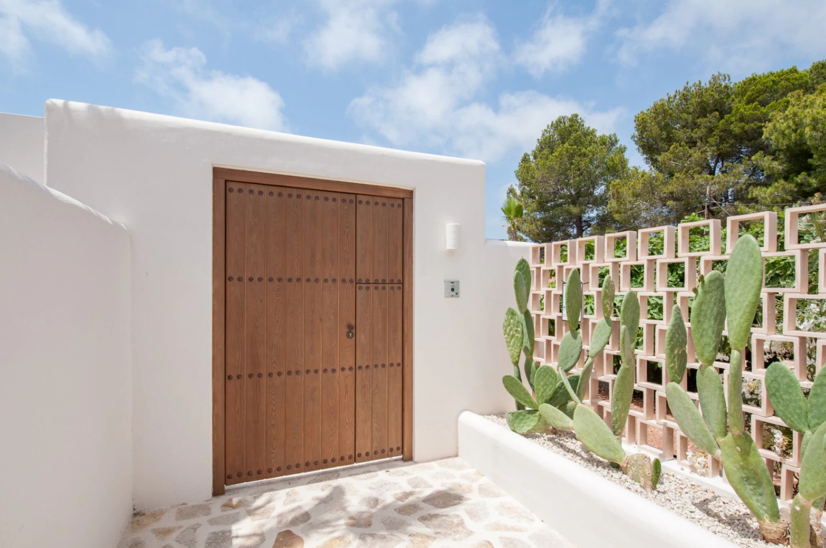 Uniek Ontwerp Villa in Benissa – Tijdloze Natuurlijke Elegantie aan de Costa Blanca.