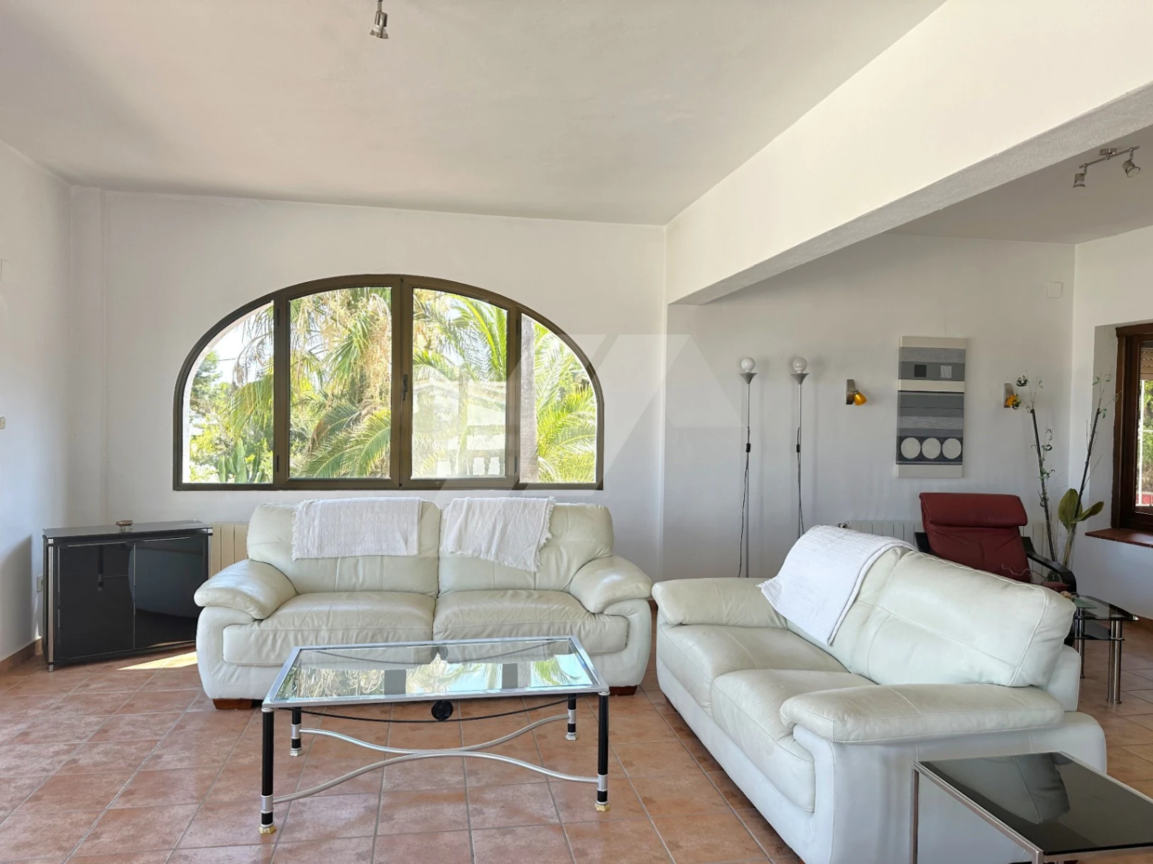 Villa te koop in Moraira met spectaculair uitzicht op zee.