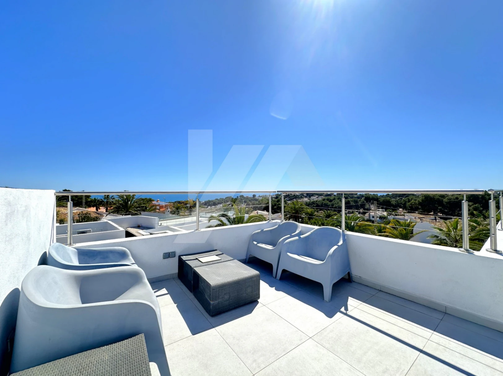 Villa met uitzicht op zee te koop in Moraira, Costa Blanca.