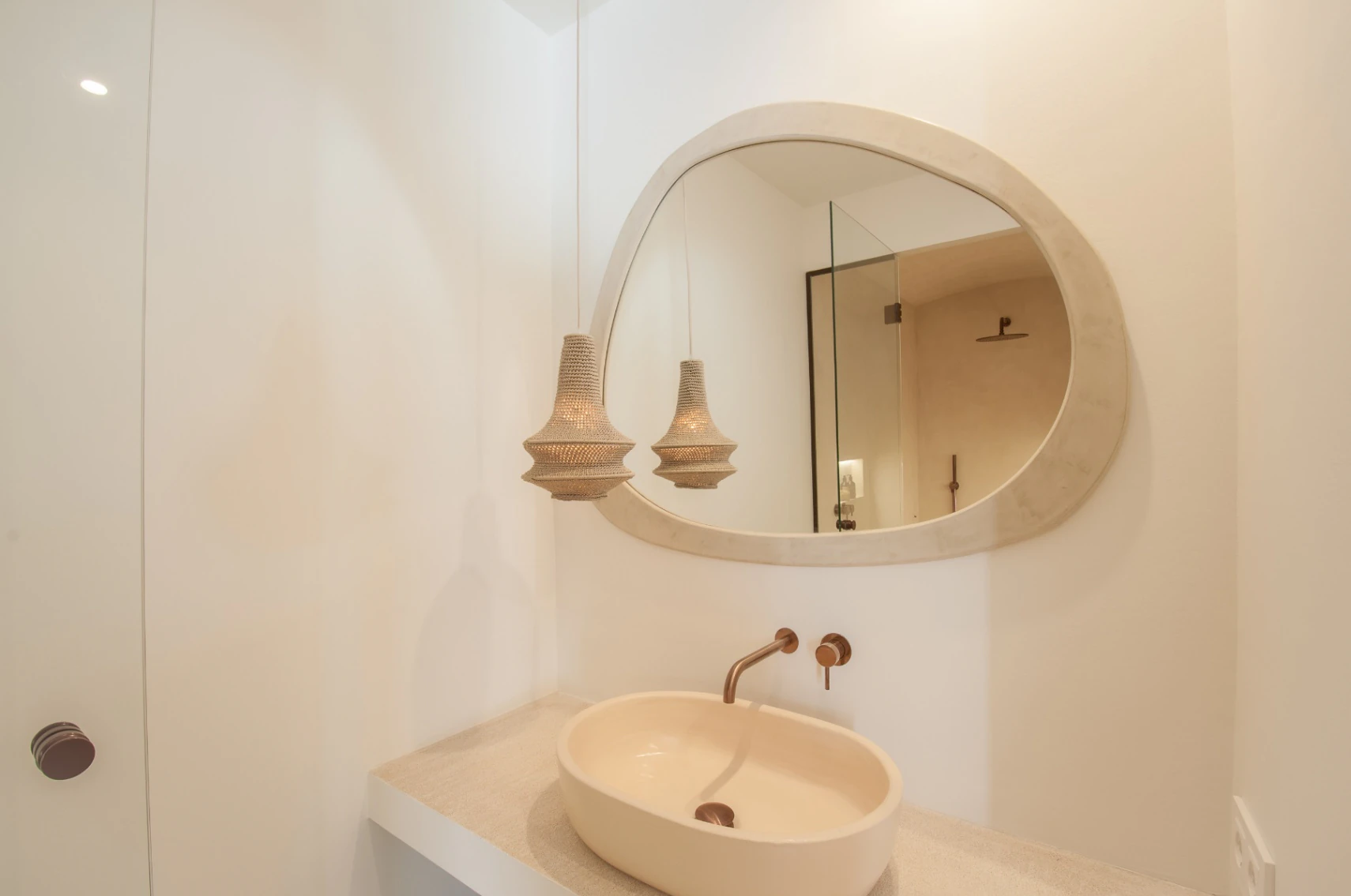 Uniek Ontwerp Villa in Benissa – Tijdloze Natuurlijke Elegantie aan de Costa Blanca.
