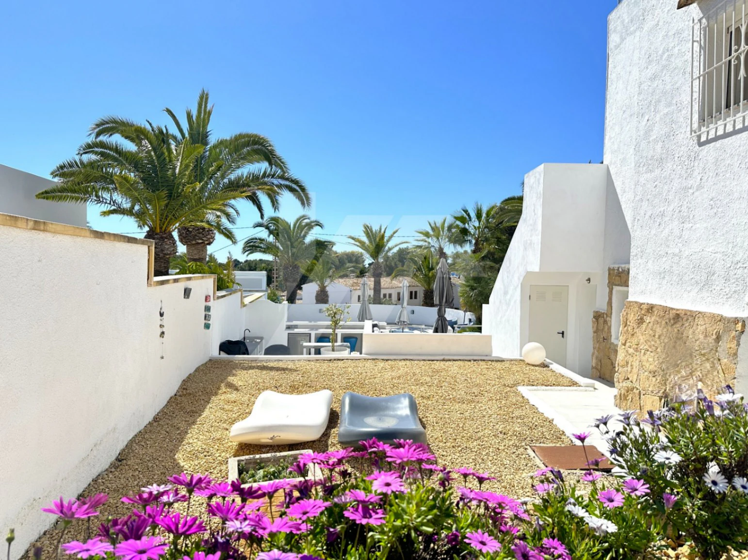 Villa met uitzicht op zee te koop in Moraira, Costa Blanca.