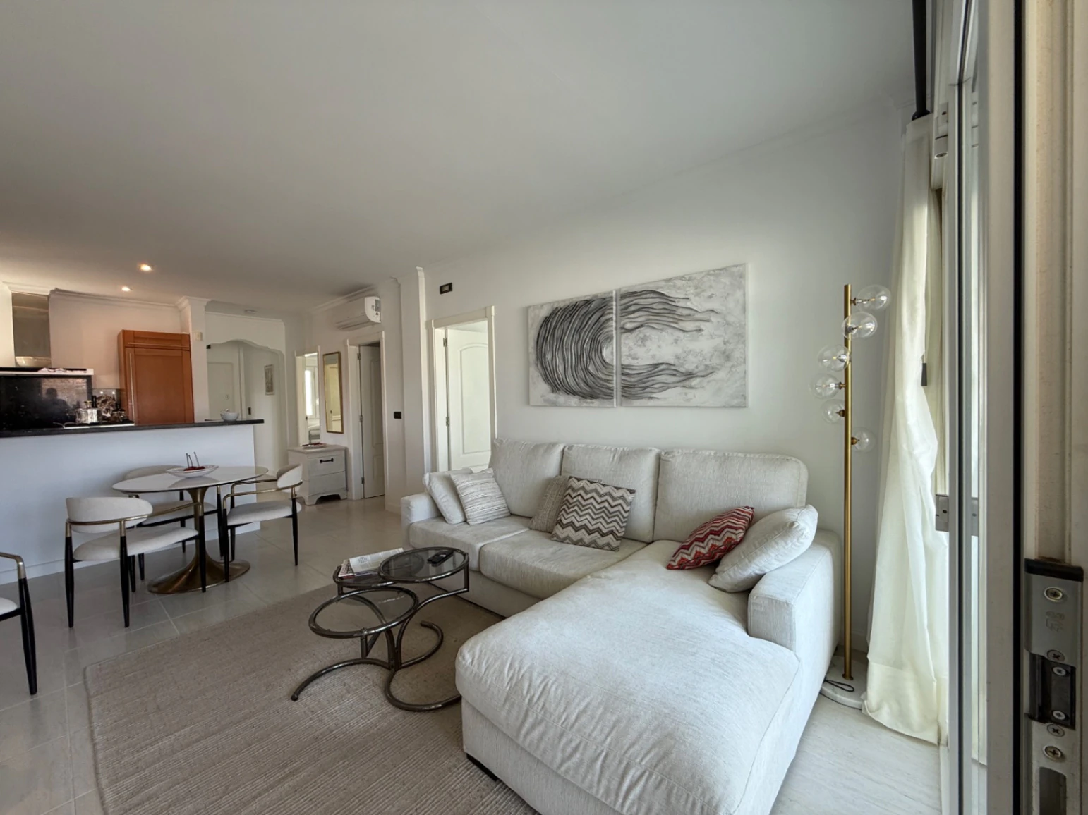 Appartement met zeezicht te koop in La Fustera, Benissa