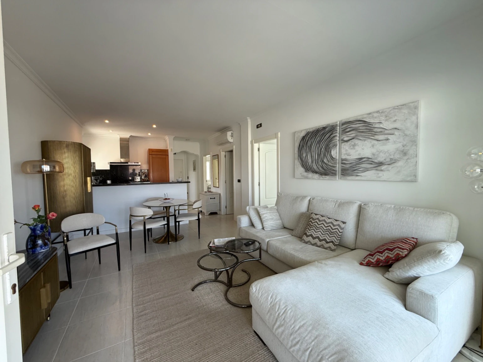 Appartement met zeezicht te koop in La Fustera, Benissa