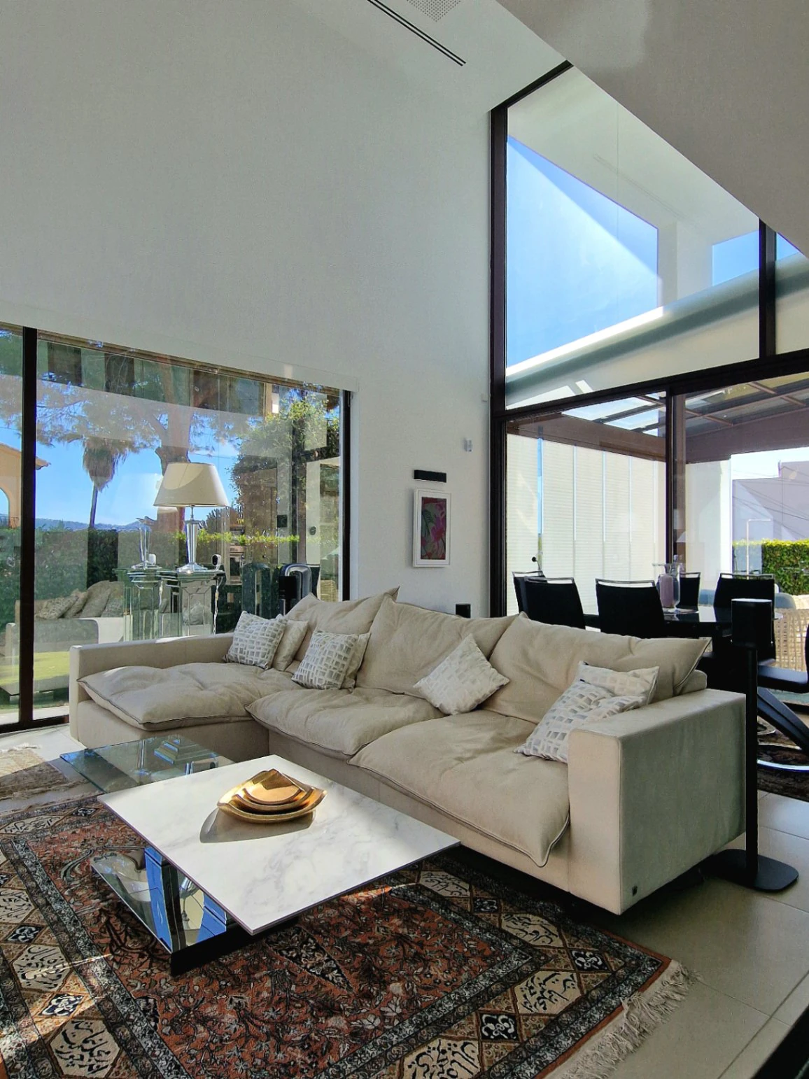 Woning te koop in La Cometa Moraira, op loopafstand van de stad en het strand.