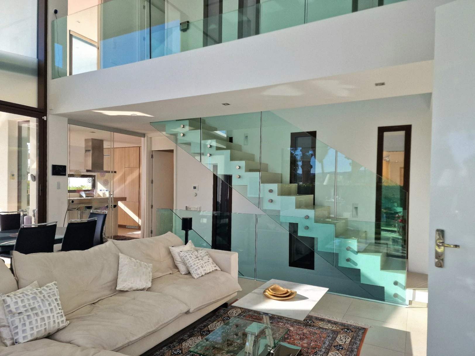 Woning te koop in La Cometa Moraira, op loopafstand van de stad en het strand.