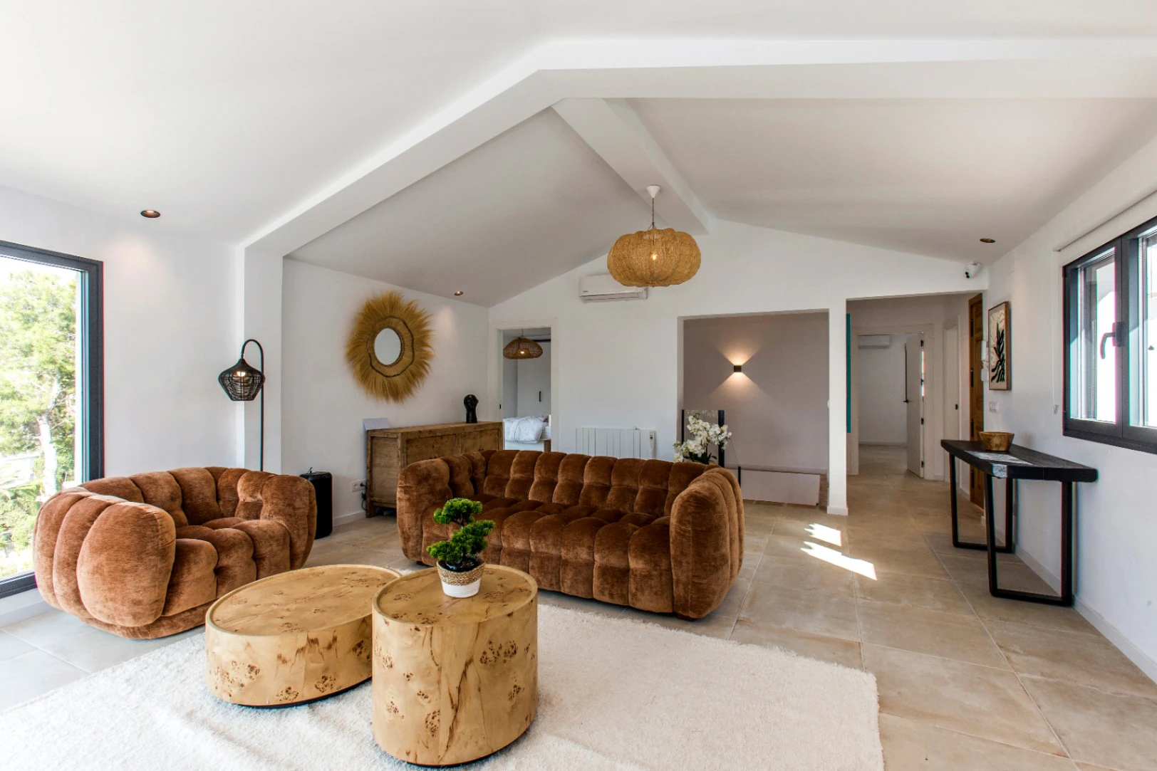 Gerenoveerde zeezicht villa te koop in Benissa