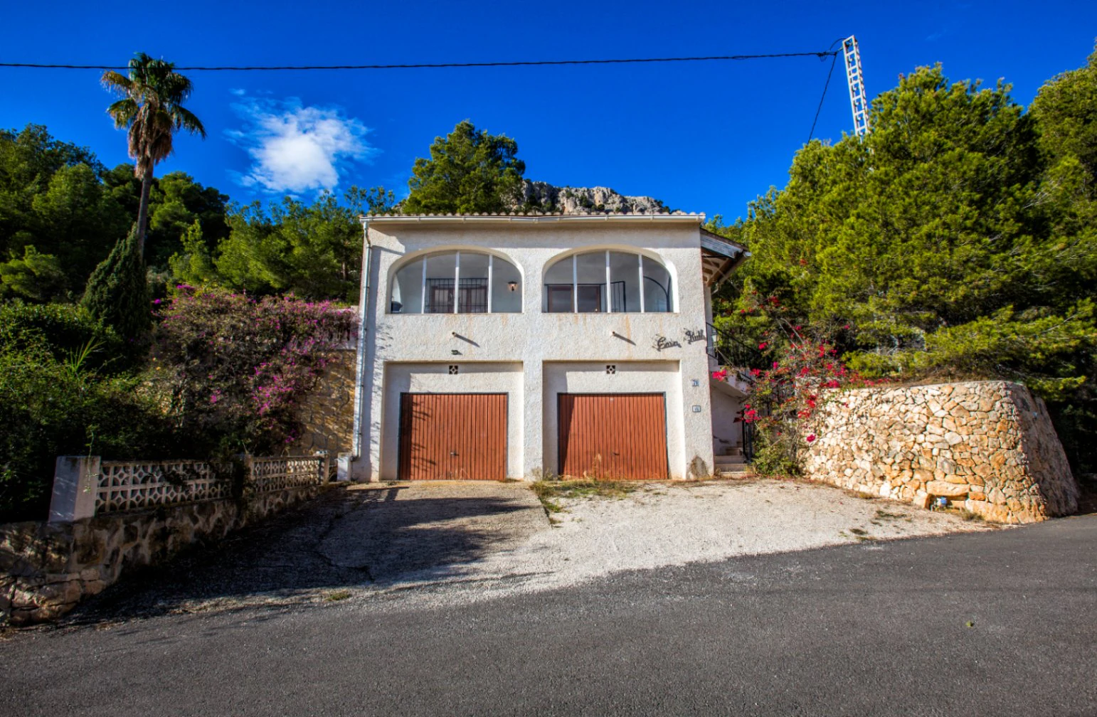 Zeezicht villa en extra grondstuk te koop in Calpe