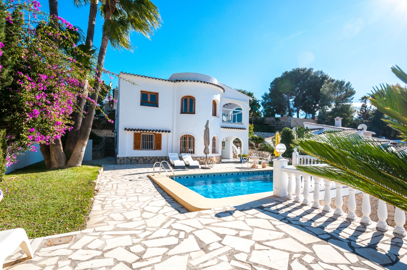 Zuidwest-georiënteerde Mediterraanse Villa in Benissa nabij San Jaime Golfclub