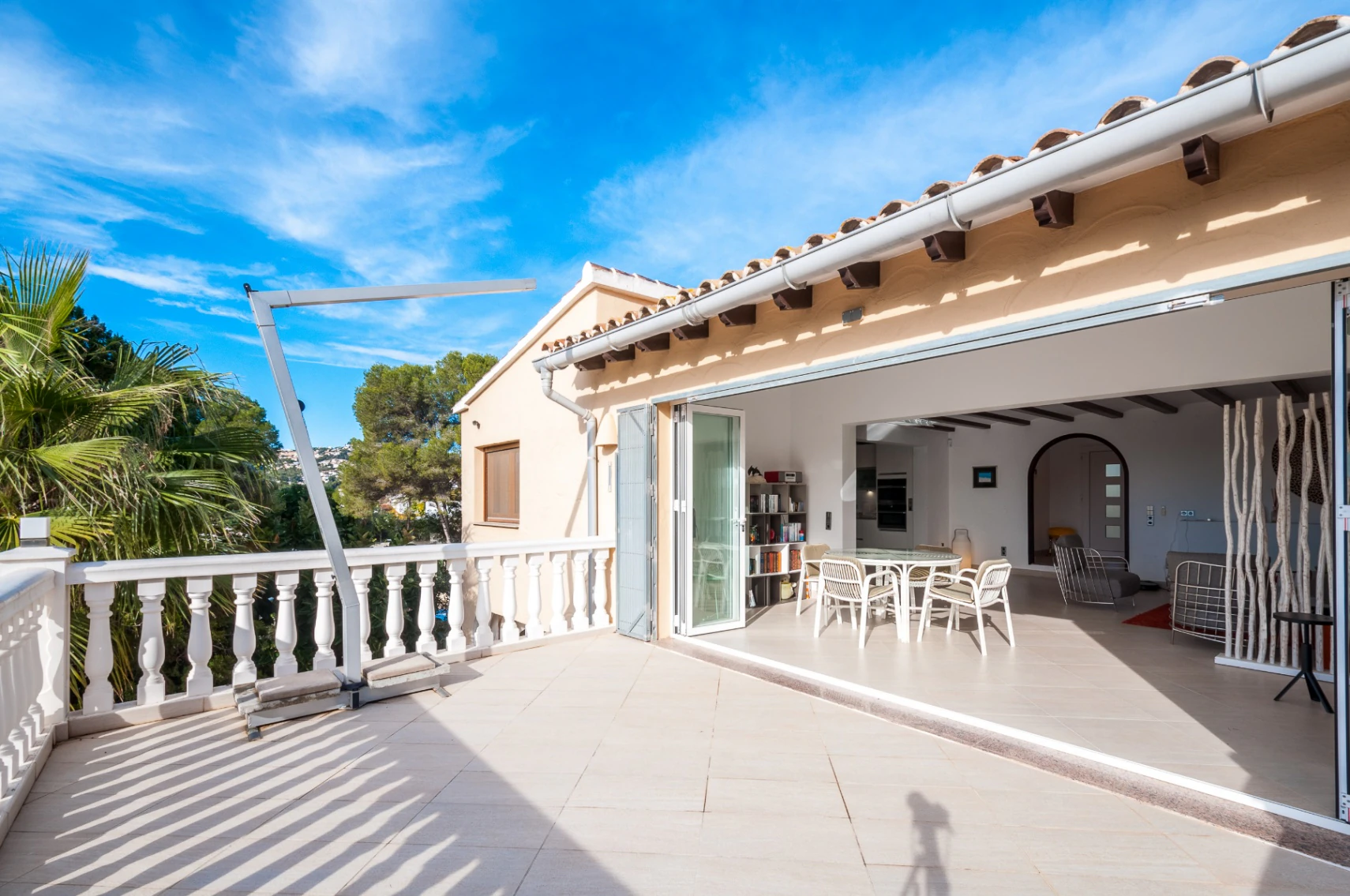 Zeezicht Villa te koop in Moraira op loopafstand van het centrum