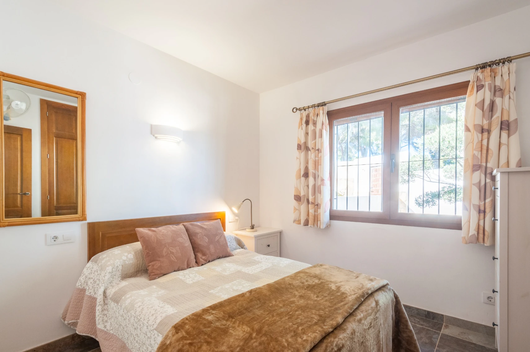 Zeezicht villa te koop in Moraira op loopafstand van het strand
