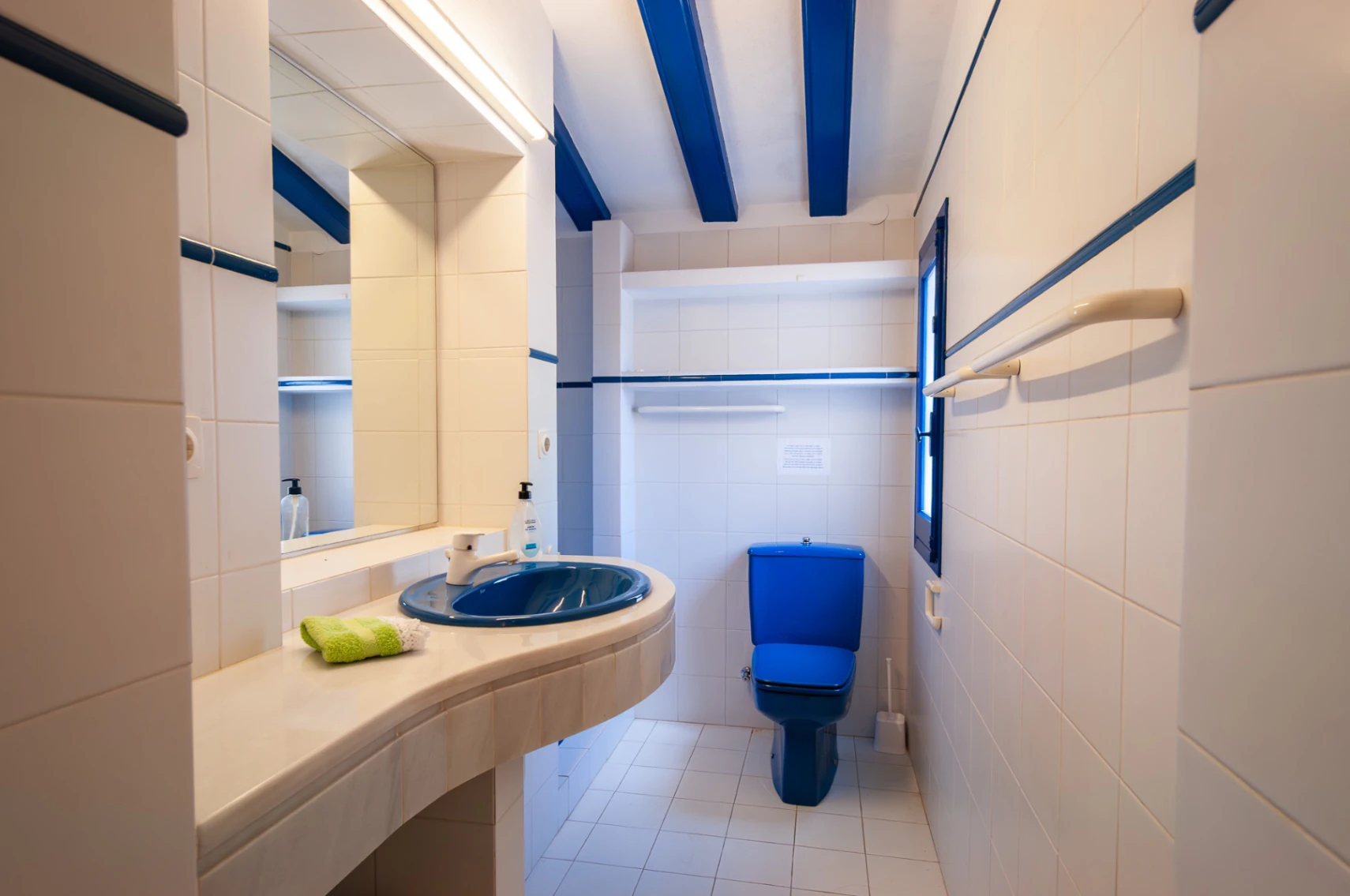 Villa met open zicht en gedeeltelijk zeezicht te koop in Pla Del Mar, Moraira