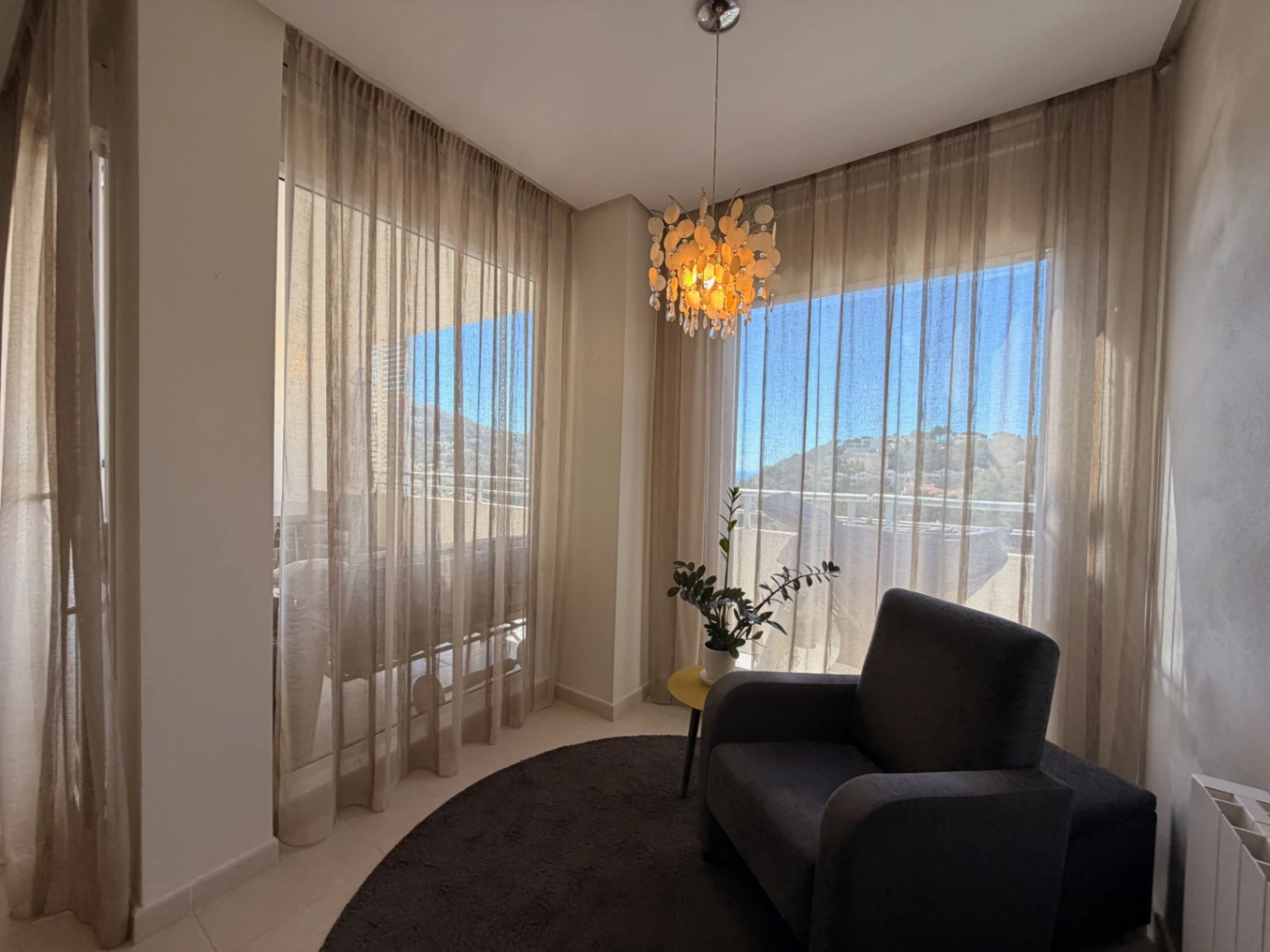 Hermoso apartamento con vista al mar en venta en Altea Hills