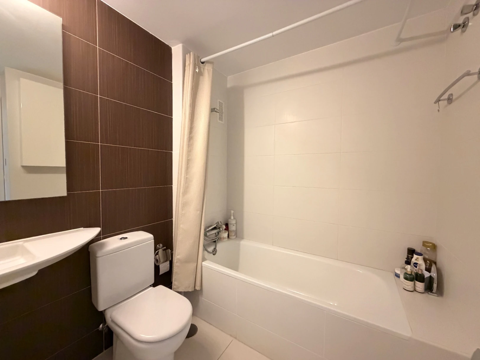 Hermoso apartamento con vista al mar en venta en Altea Hills