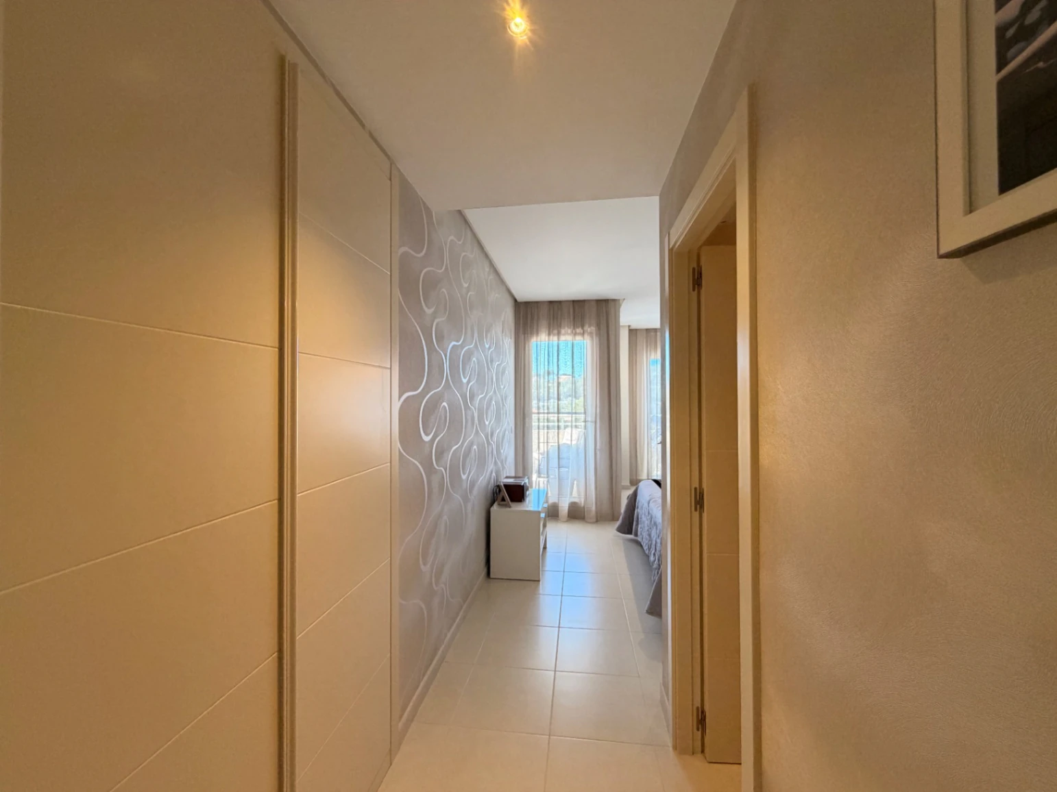 Hermoso apartamento con vista al mar en venta en Altea Hills