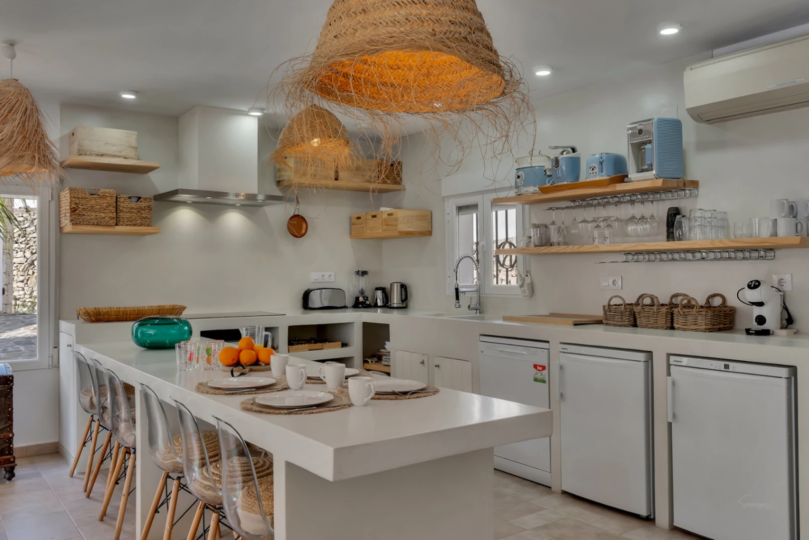 Belle villa spacieuse avec vue sur la mer à vendre à Benimeit, Moraira