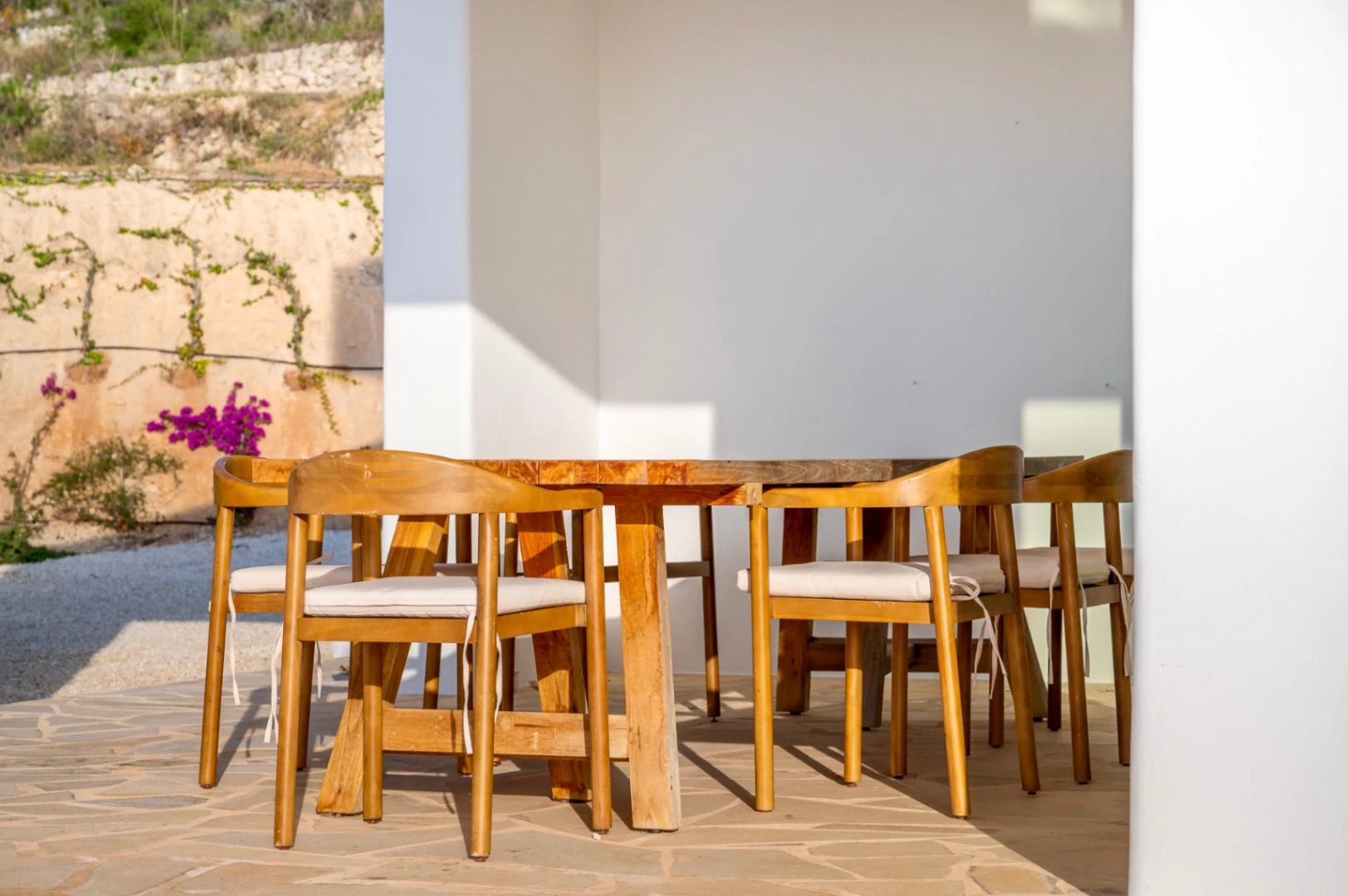 Moderna, nueva casa en un gran terreno rústico en Benitachell