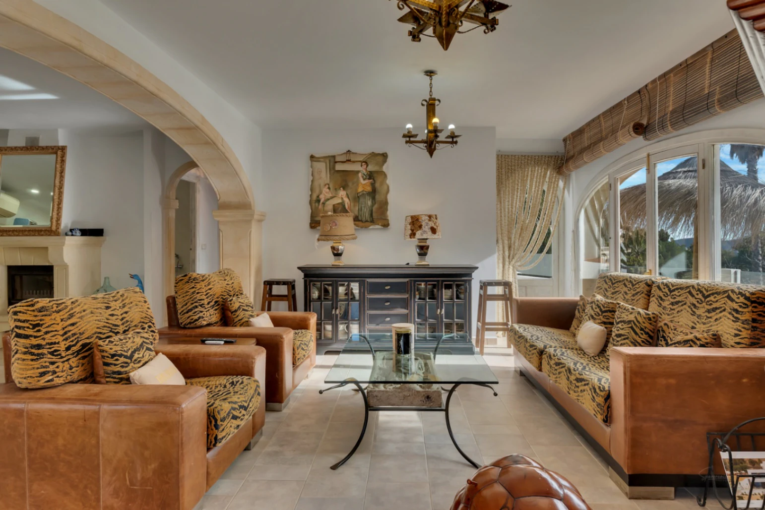 Belle villa spacieuse avec vue sur la mer à vendre à Benimeit, Moraira
