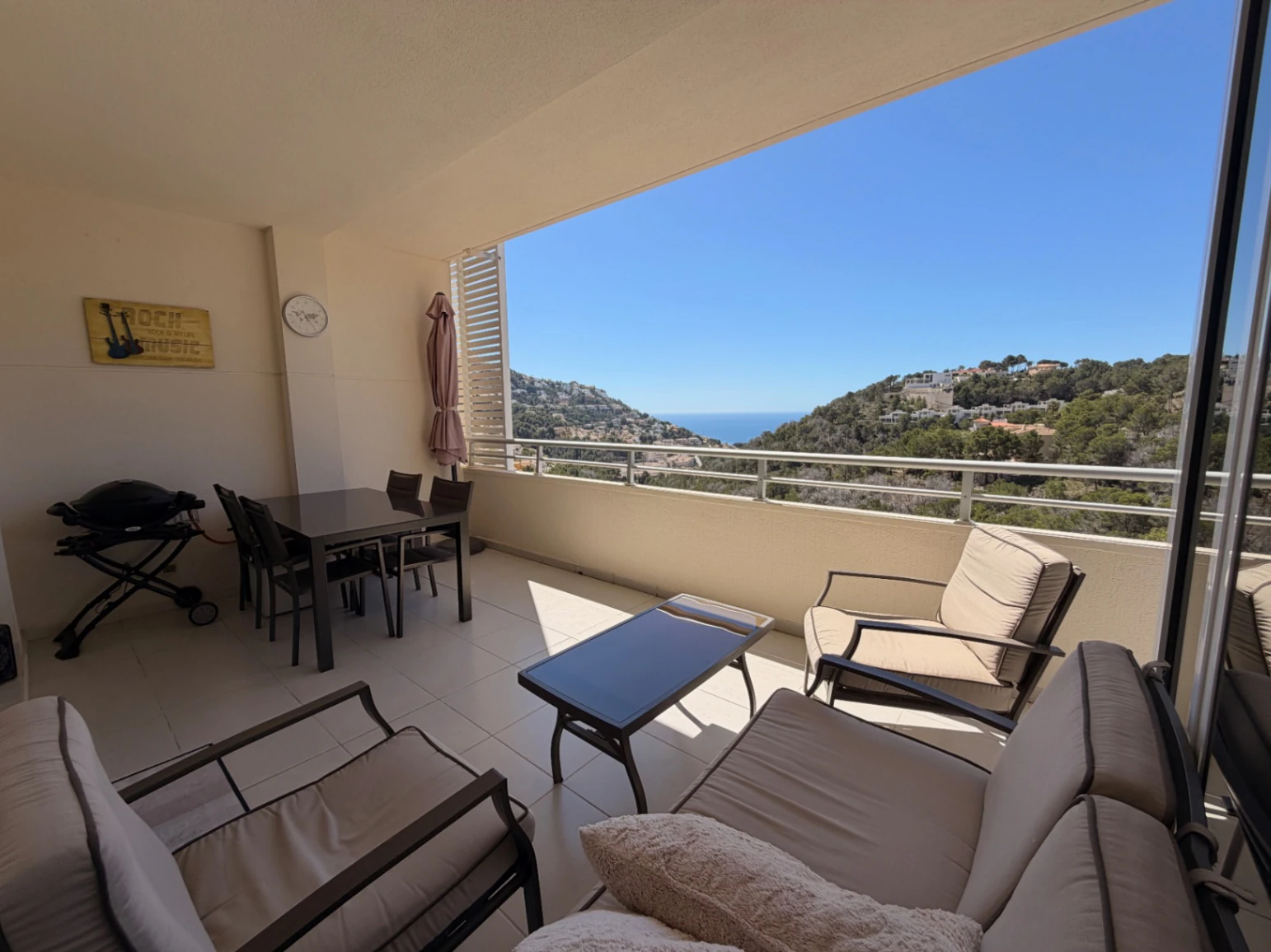 Bel appartement avec vue sur la mer à vendre à Altea Hills