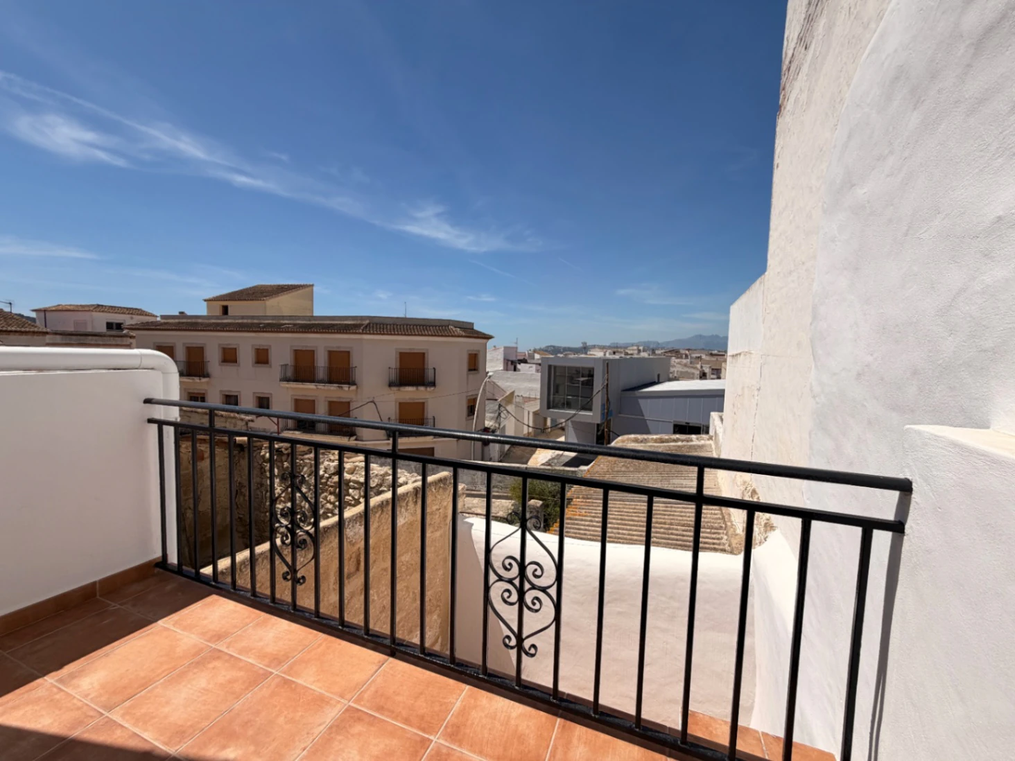 Grand maison de village avec vue sur mer à vendre dans le centre de Benitachell