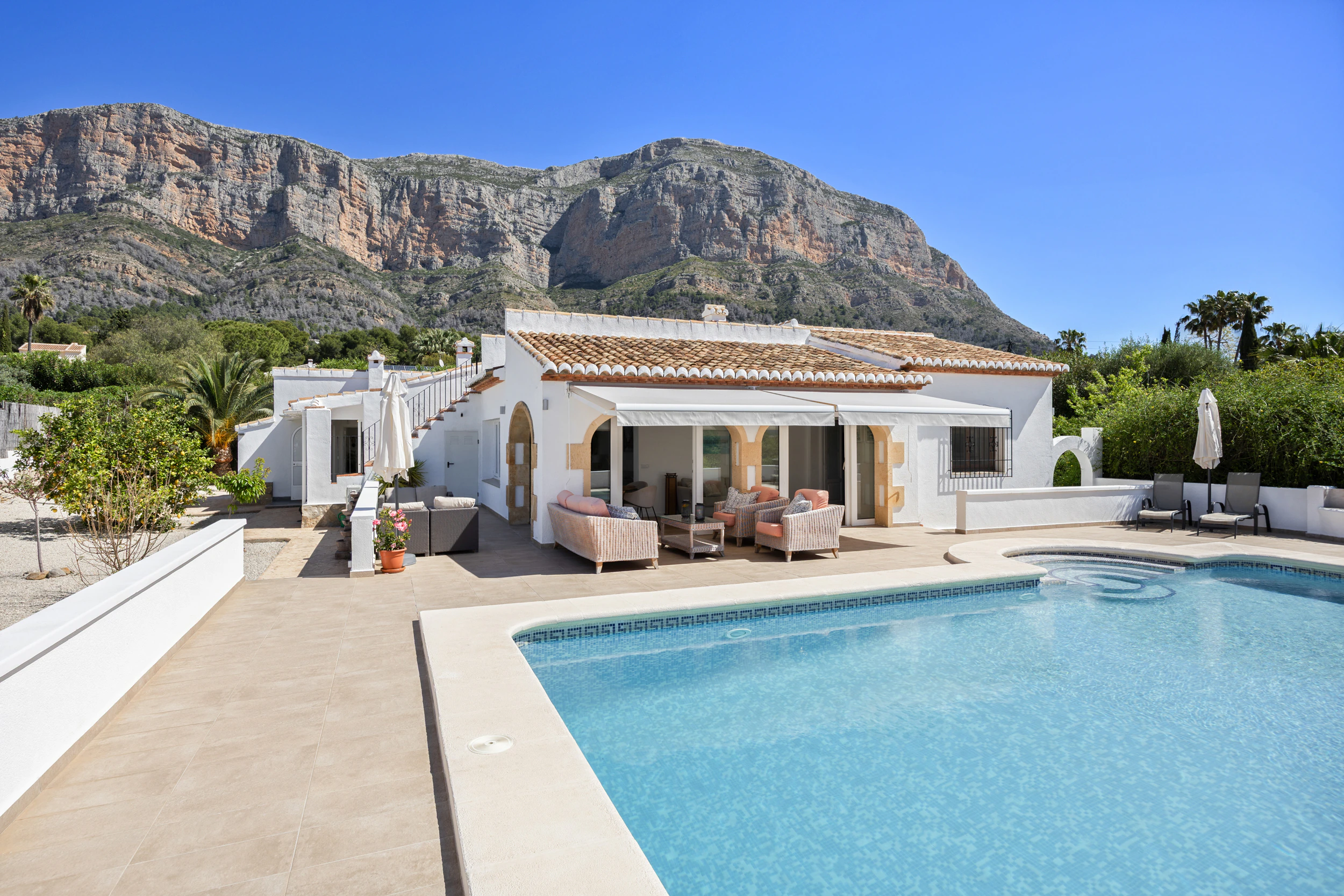 Villa à la vente à Jávea / Xàbia
