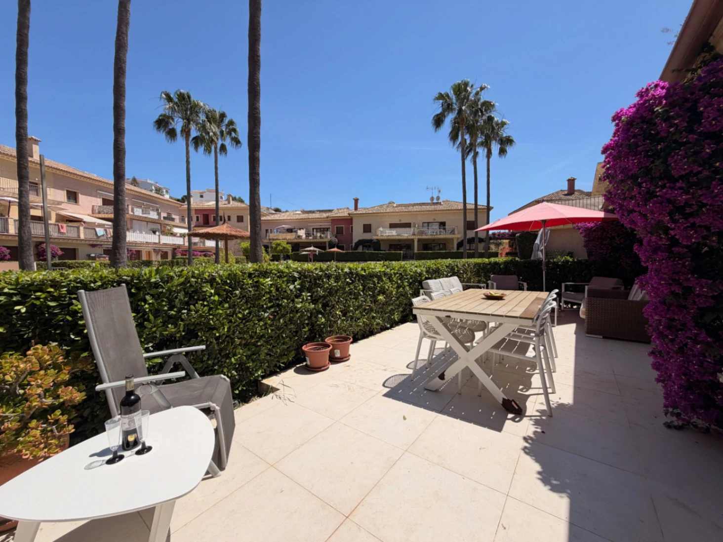 Apartamento en planta baja con amplia terraza en venta en Montemar, Benissa Costa