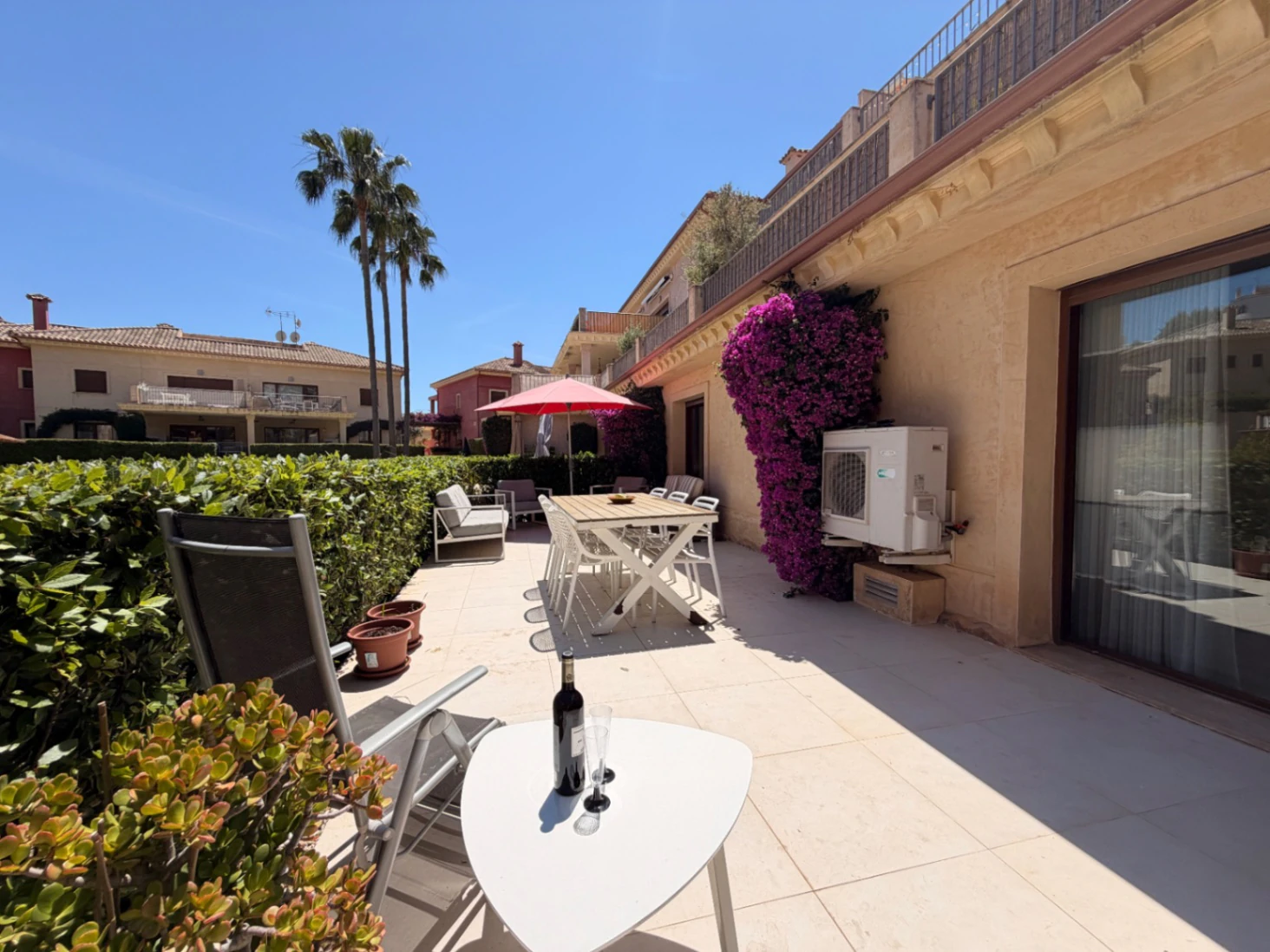 Apartamento en planta baja con amplia terraza en venta en Montemar, Benissa Costa