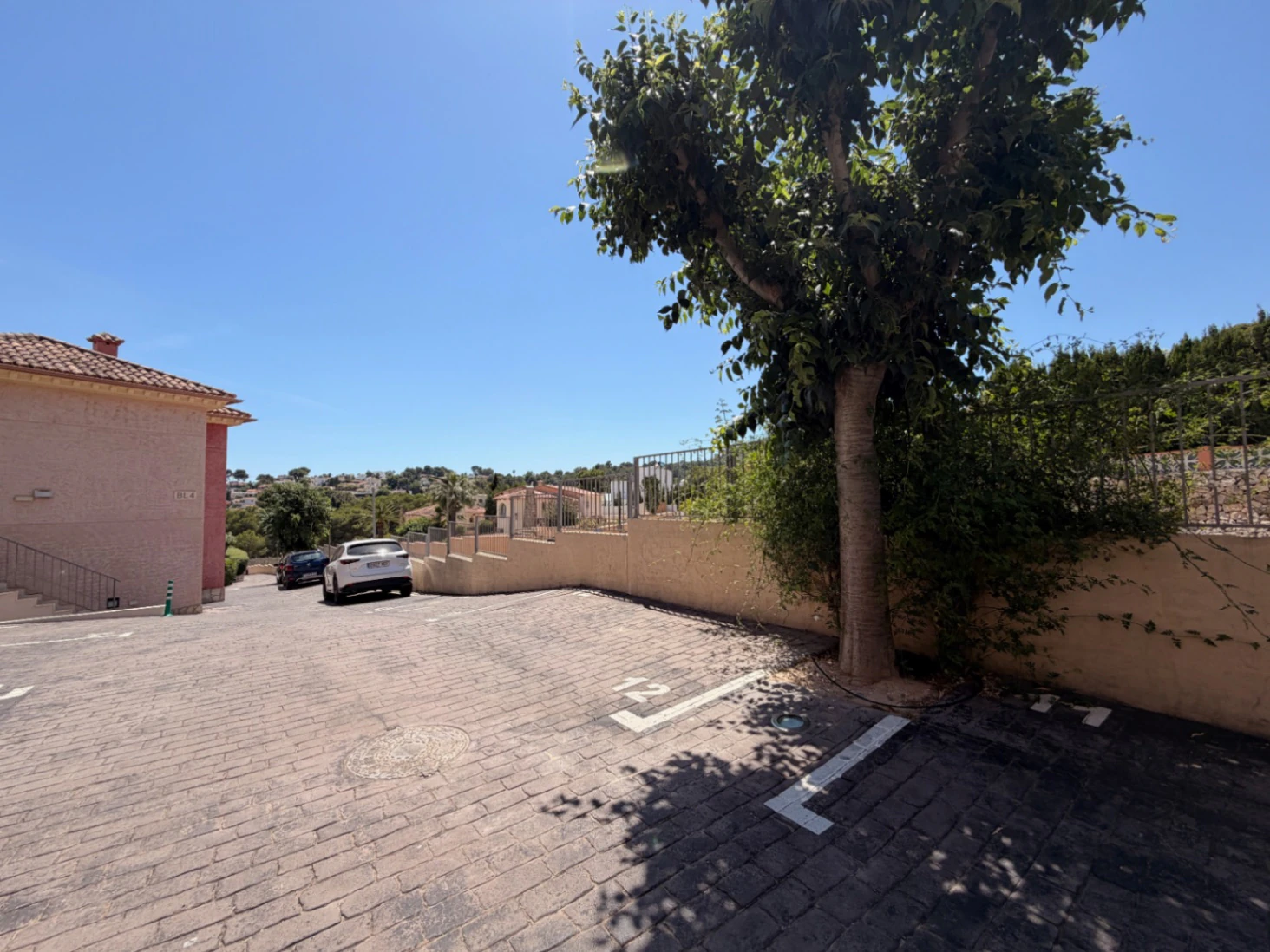Apartamento en planta baja con amplia terraza en venta en Montemar, Benissa Costa
