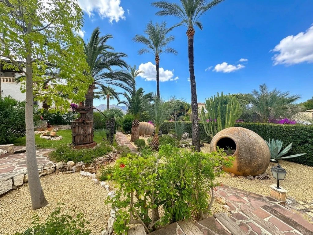 Bungalow en venta en Moraira, Costa Blanca.