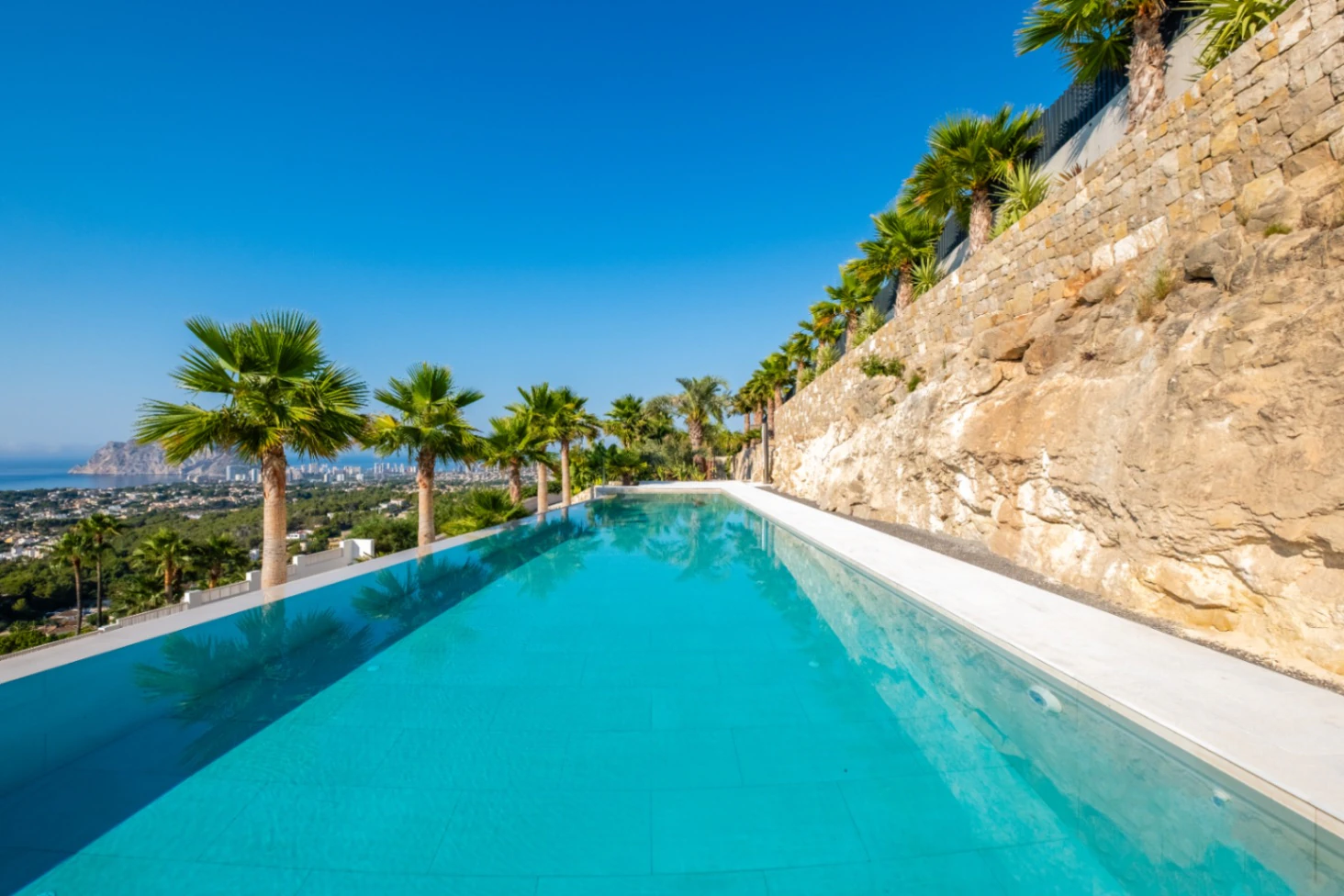 Villa neuve fascinante avec vue panoramique sur la mer à vendre à Raco De Galeno, Benissa