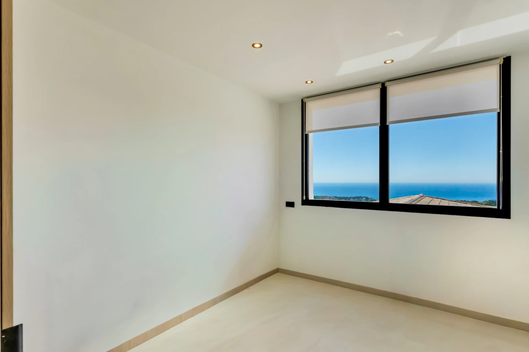 Villa méditerranéenne récemment construite à vendre à Benissa avec vue panoramique sur la mer à 180°