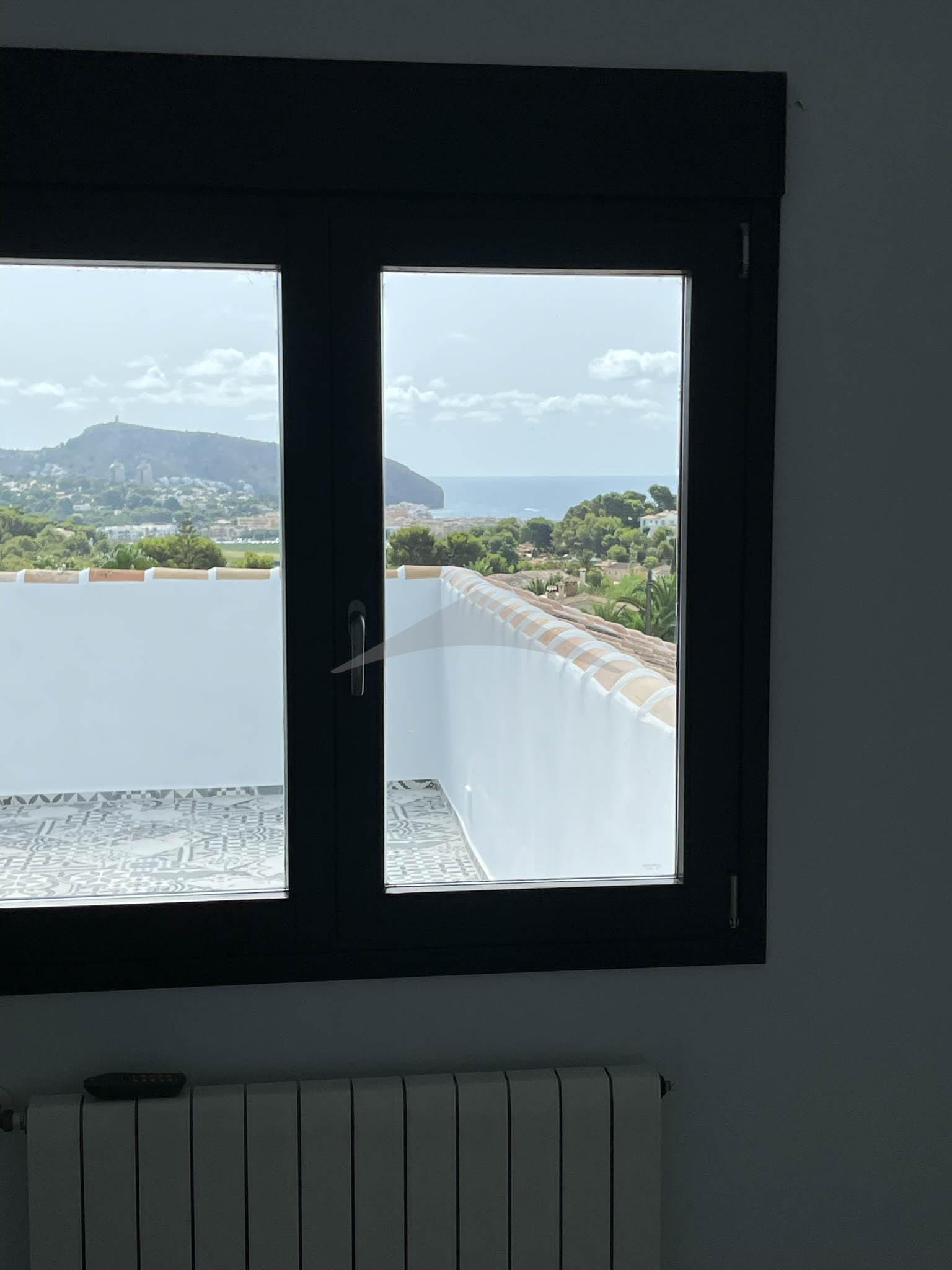 Mediterrane villa met uitzicht op zee te koop in Moraira