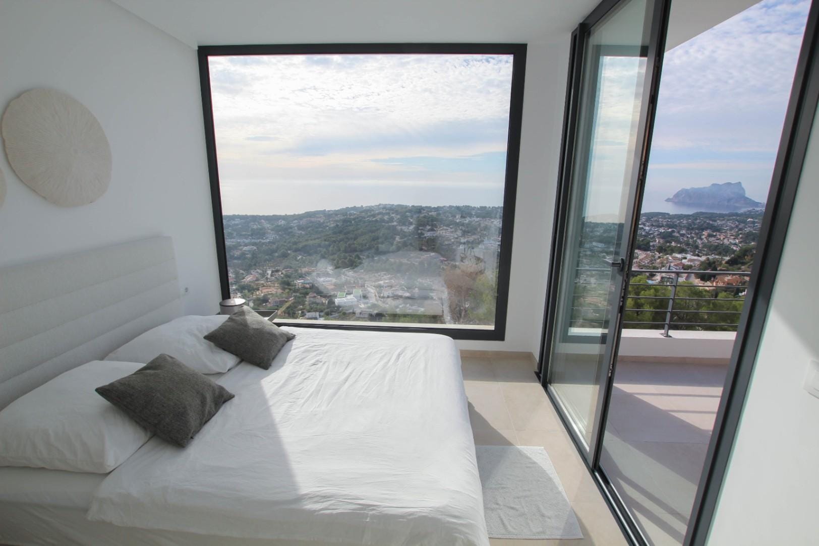 Villa 180° sea views in Moraira