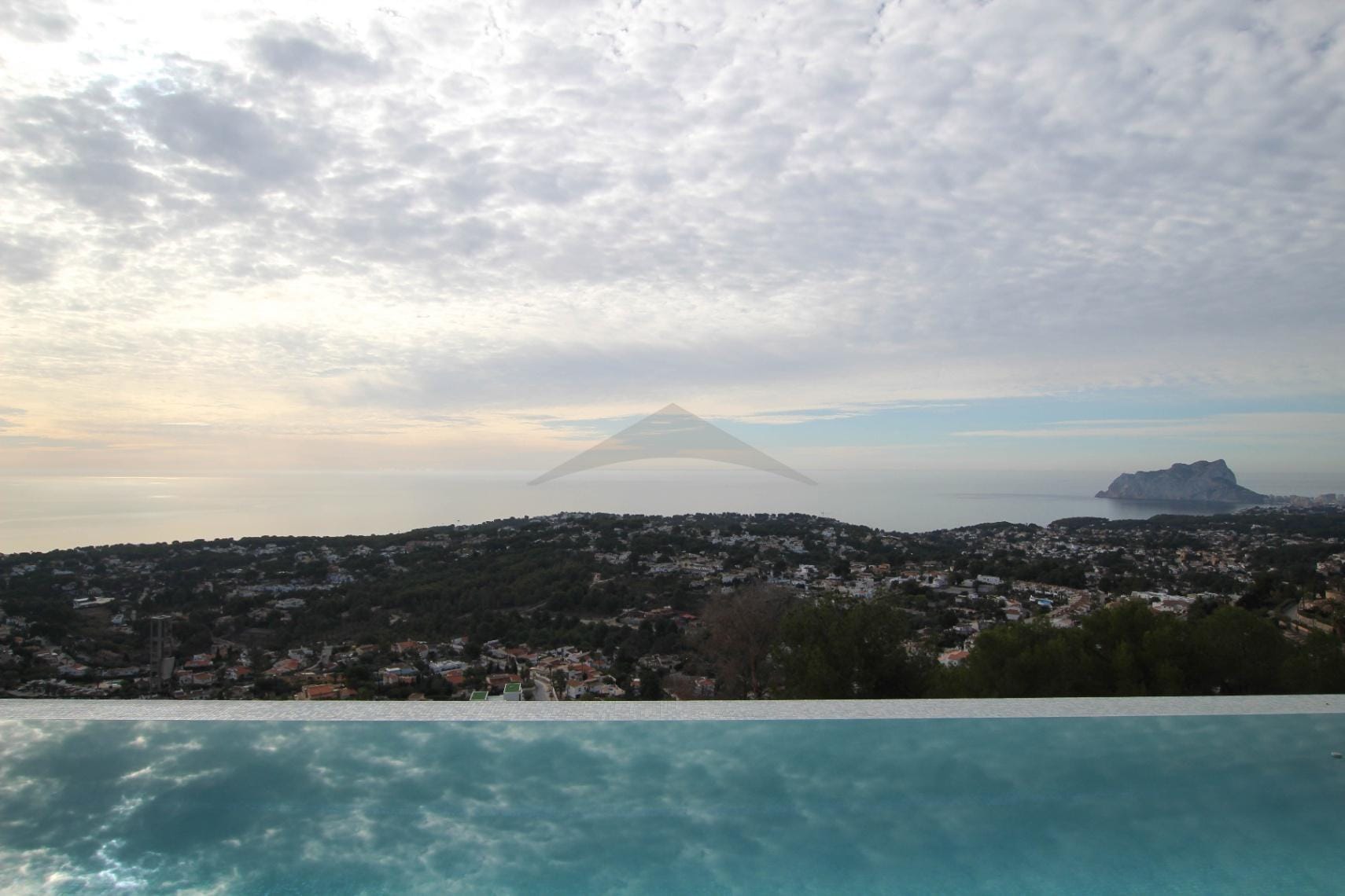 Villa 180° sea views in Moraira