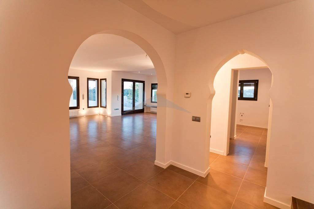 Mediterrane villa met uitzicht op zee te koop in Moraira